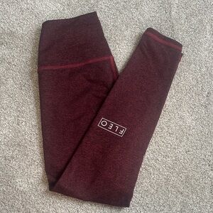 Fleo Maroon & Black Leggings